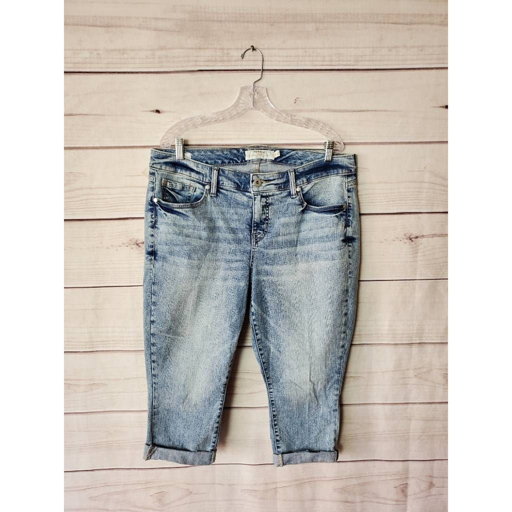 Torrid Womens Skinny Capri Jeans Blue Stretch Light Wash High Rise Denim Plus 16